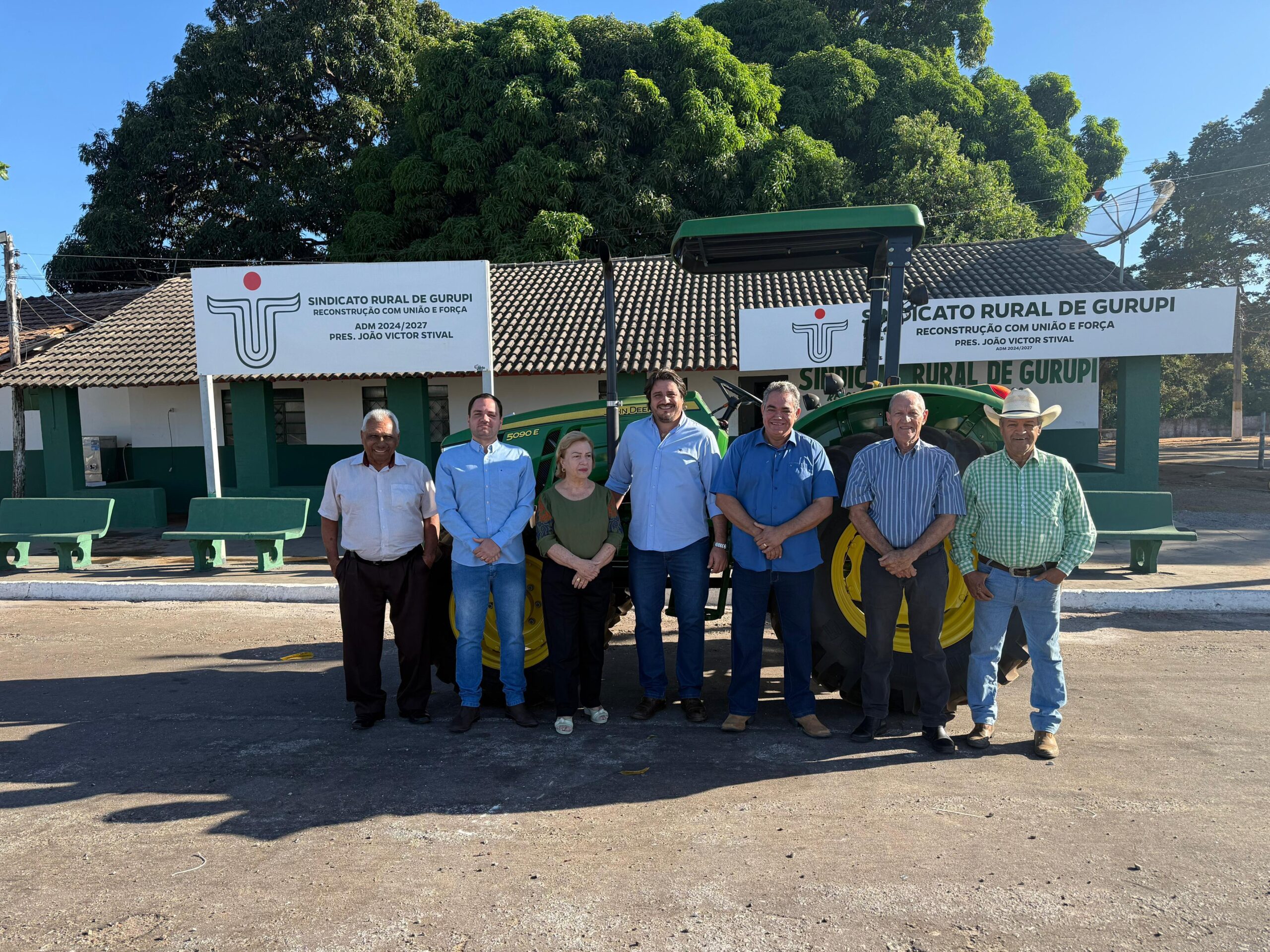 Trator zero reforça agricultura familiar em Gurupi após articulação de Eduardo Fortes com senador Eduardo Gomes